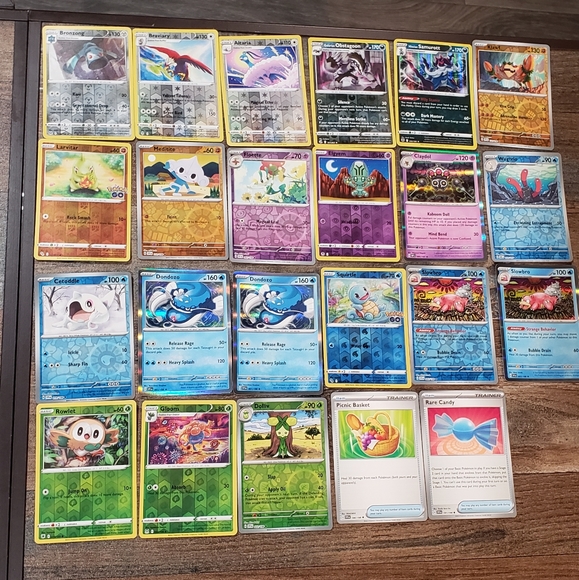 Pokémon Card Collection Bundle - Lot of 199 cards - 3 Coins - Pokémon card Tin - Picture 7 of 10